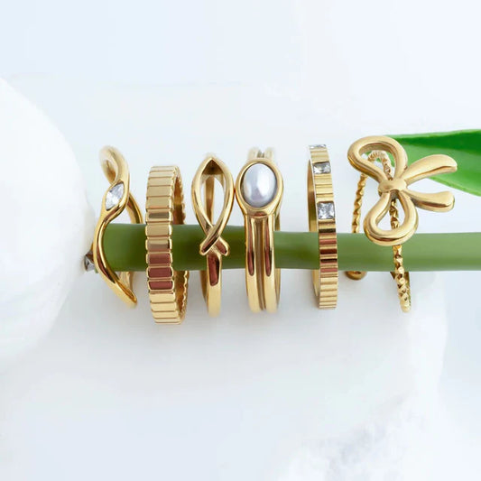 Fluted Stacking Ring (Gold)